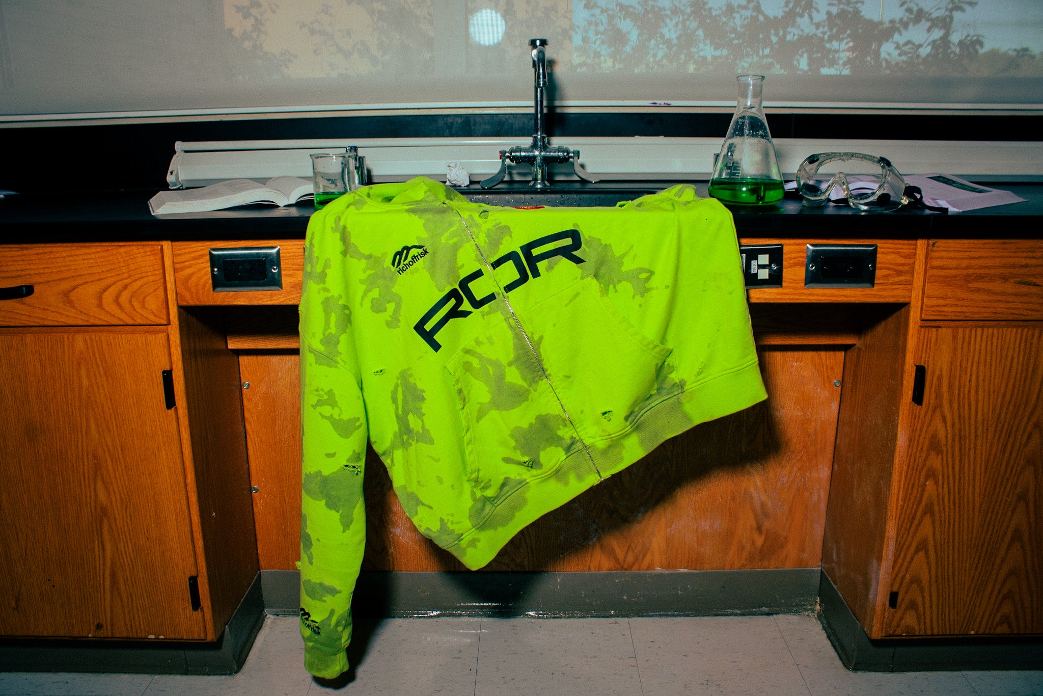 ROR TOXIC WASTE ZIP UP